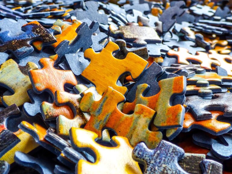 Who invented the first jigsaw puzzle? Interesting Facts